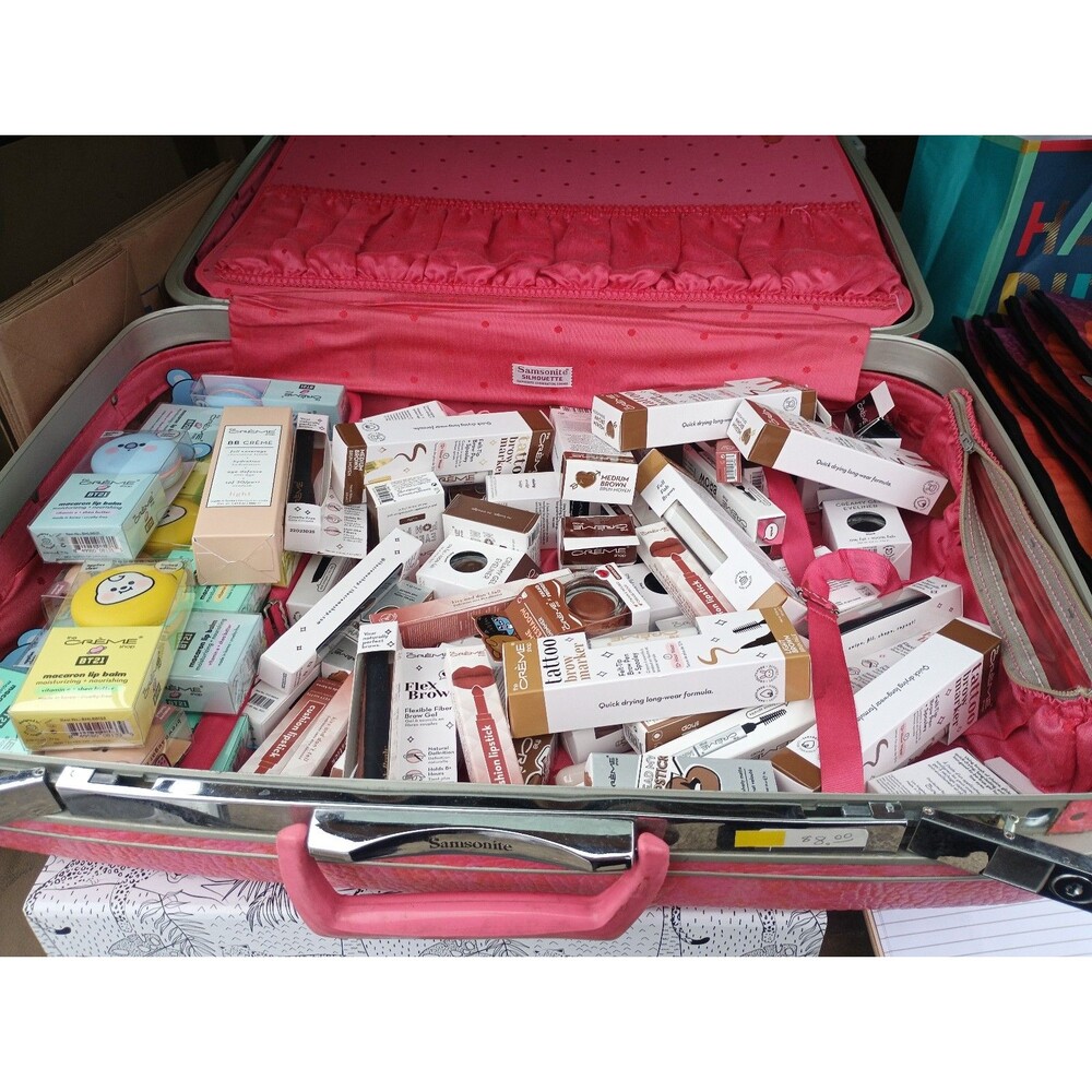 makeup bundle high end - Picture 3 of 6